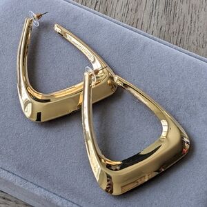 Stylish Gold Geometric Earrings